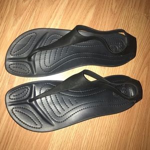 Crocs black sandals!!! 🖤☀️